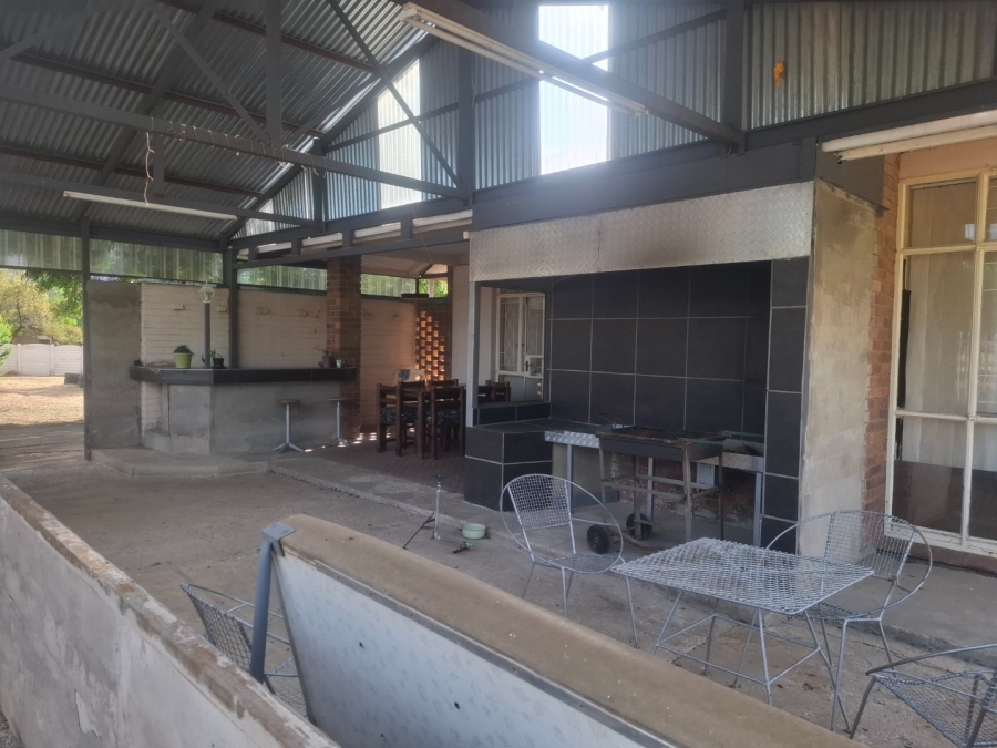 4 Bedroom Property for Sale in Morewag Free State